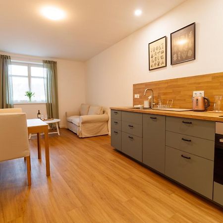 Apartmany Tachov - First Floor Luaran gambar